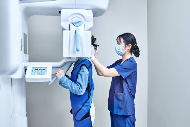 Best Dentist Open on Weekends  in Vidor, TX